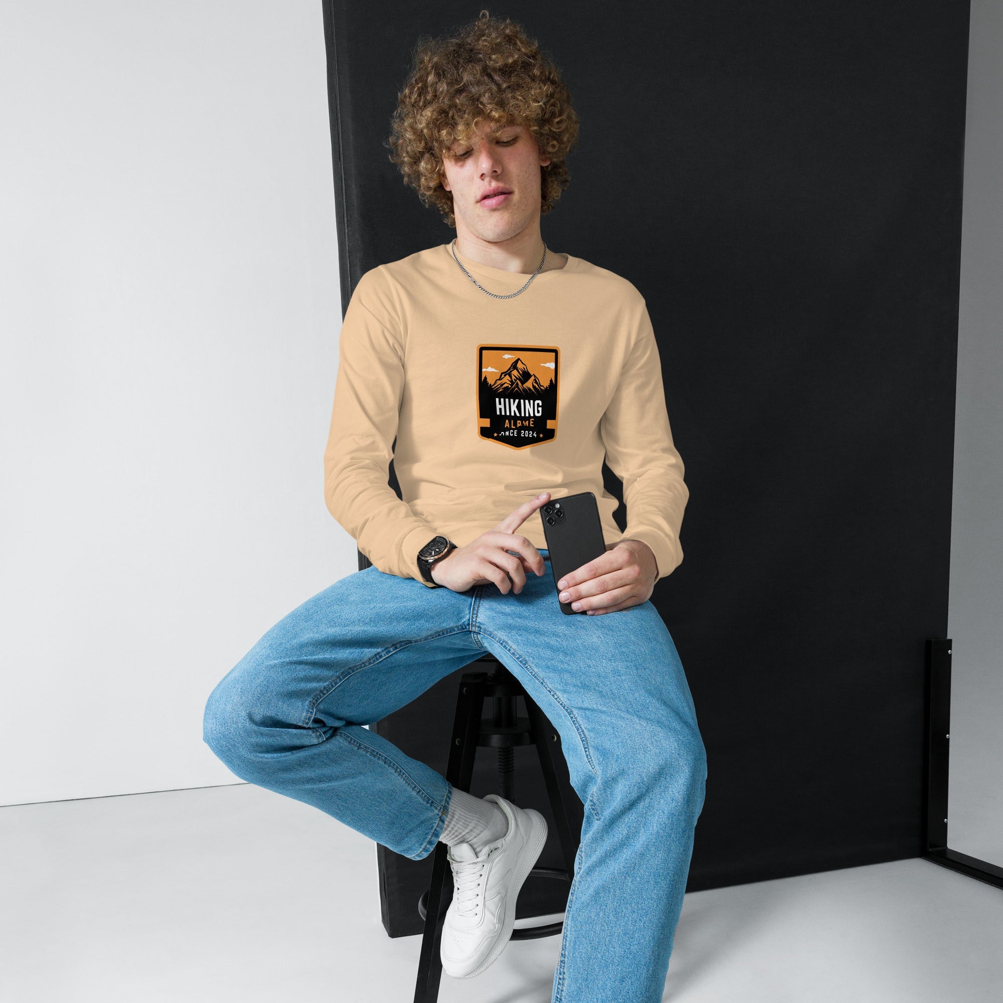 Hiking Alpine Lakes Unisex Long Sleeve Tee-10